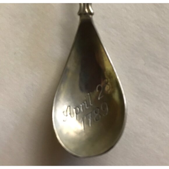 Vtg Souvenir 3D Spoon Tonga Mutini of the Bounty Apr 28 1789 Tonga Oceania - Picture 3 of 4